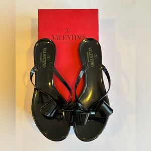 Valentino Garavani Black Bow Jelly Sandals Flip Flop Size 39 Italy NIB